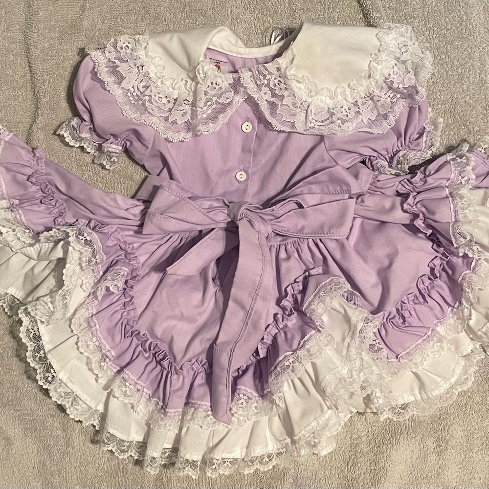 VTG. Lil Dolly Dress. Lavender and White Lace Kids Dress